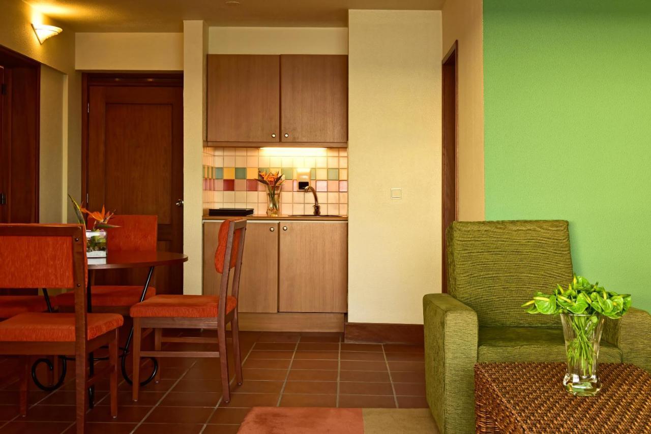 Pestana Ocean Bay Resort Funchal  Buitenkant foto