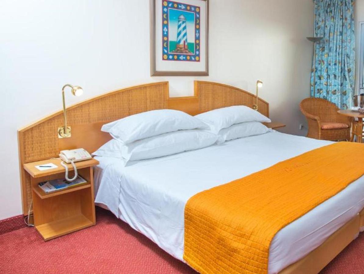 Pestana Ocean Bay Resort Funchal  Buitenkant foto