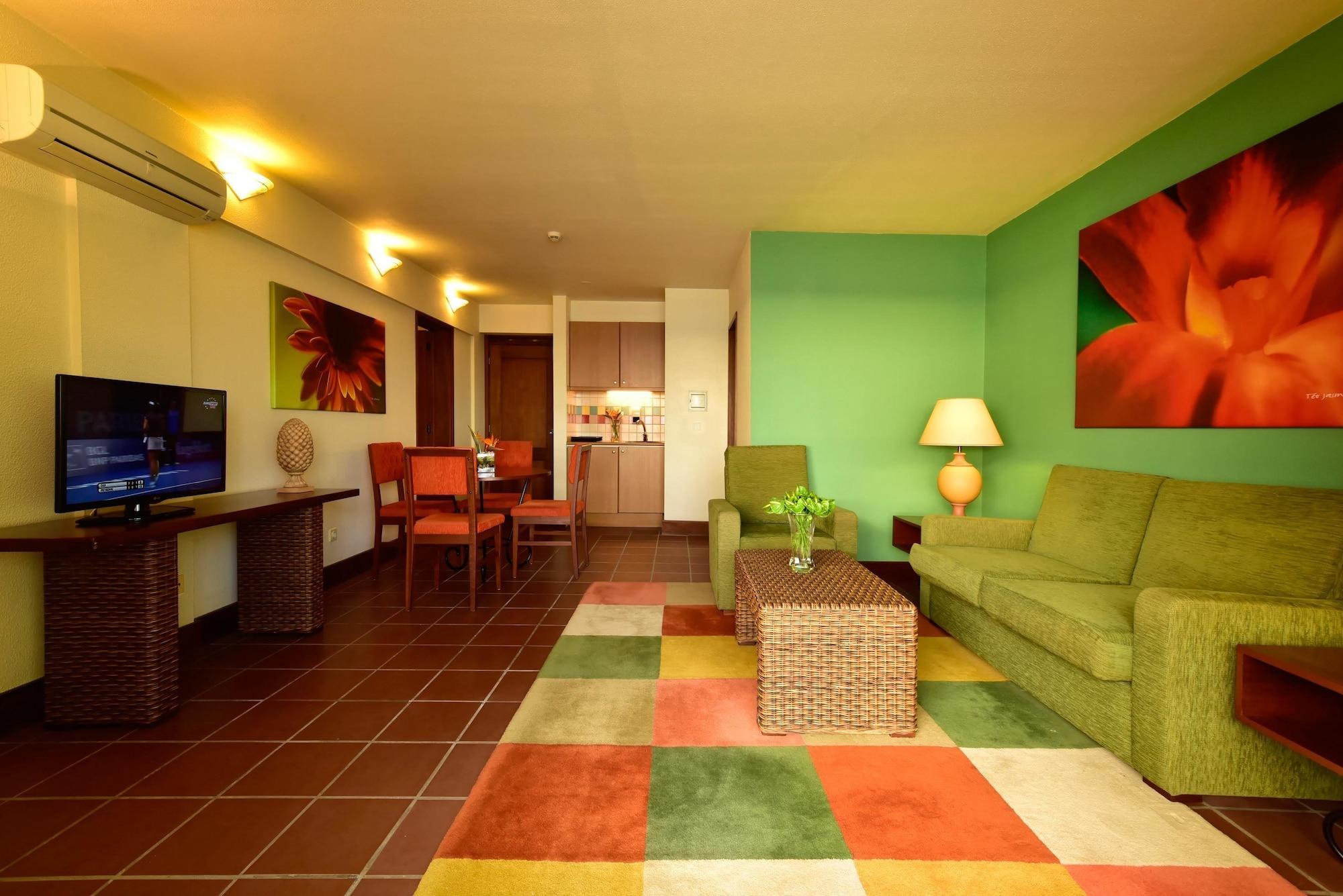 Pestana Ocean Bay Resort Funchal  Buitenkant foto