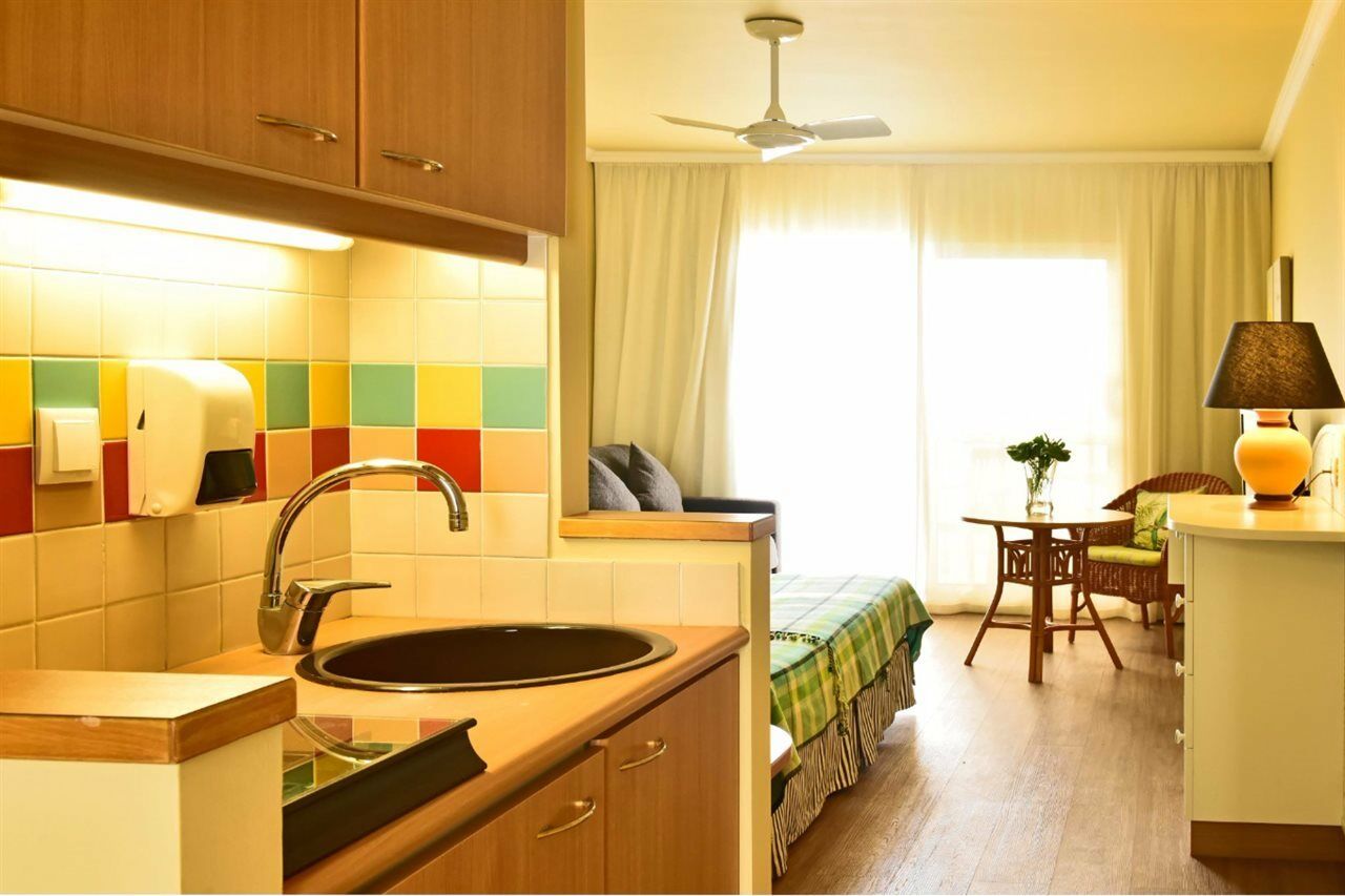 Pestana Ocean Bay Resort Funchal  Buitenkant foto